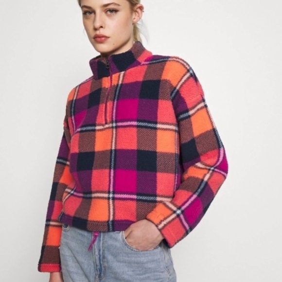 American Eagle Cropped oversized Sherpa medium - Picture 2 of 9